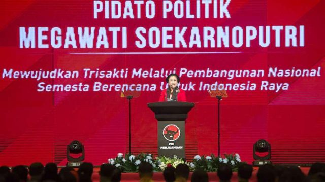 Pembangunan Semesta