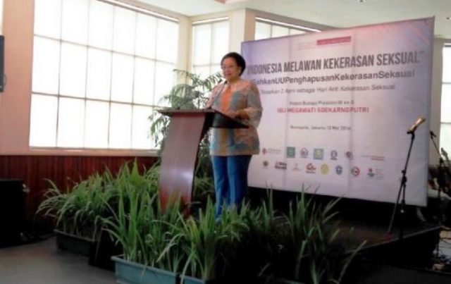 Megawati Soekarnoputri: Perempuan Indonesia Jangan Lembek!