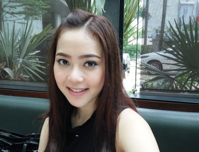 Rere “Ayang” Regina Suka Seni dan Budaya Indonesia