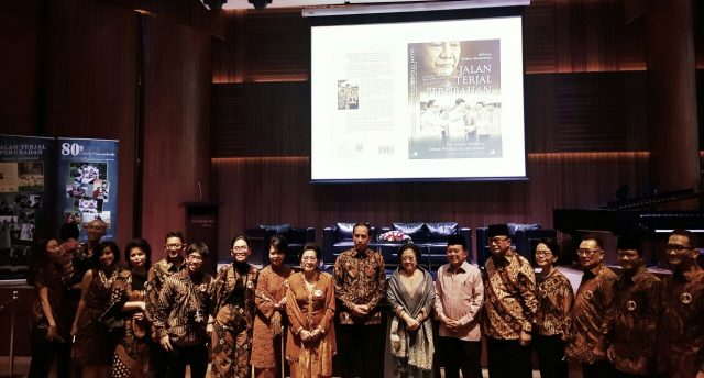 Sidarto Danusubroto Luncurkan Buku pada Syukuran HUT ke-80