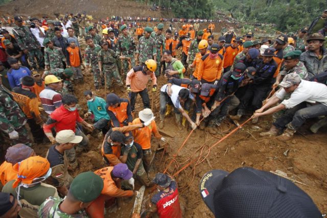 Longsor di Jawa Tengah Bagian Selatan, Puluhan Orang Tewas