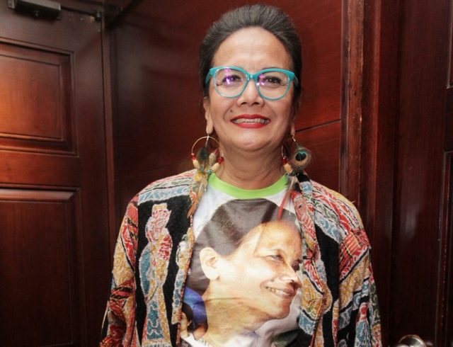 Christine Hakim Menguji Skrip