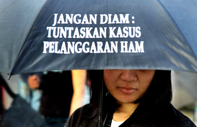 Kontradiktif, Kebijakan Pemerintah soal Hak Asasi Manusia