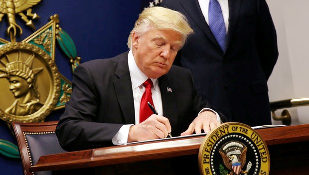Pemakzulan Trump adalah Keniscayaan