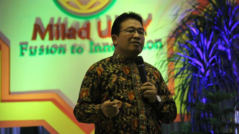 Bangsa yang Kuat adalah Kumpulan Para Pemberi