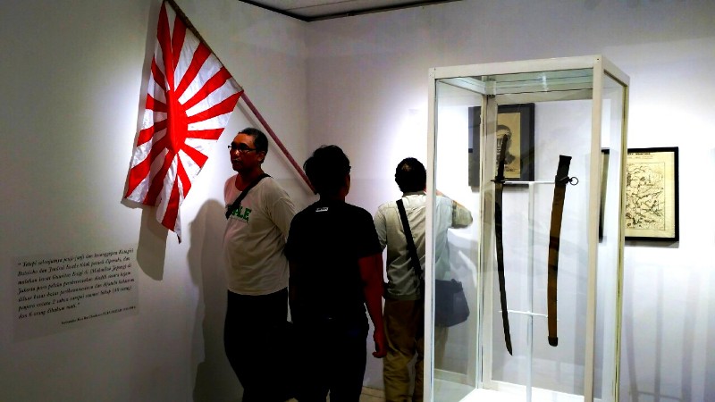 Meretas Ingatan tentang Jepang