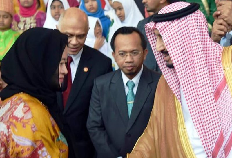 Mengenang Oleh-Oleh Bung Karno untuk Warga Arab Saudi
