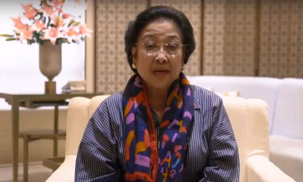 Ketua PDI Perjuangan Megawati Soekarnoputri Menyapa Warga Jakarta