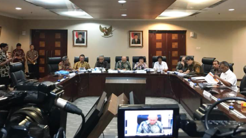 KLHS Rekomendasikan Penghentian Penambangan CAT Watuputih