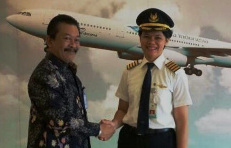 Ida Fiqriah Jadi Perempuan Kapten Pilot Pertama Garuda untuk Boeing B737-800 NG