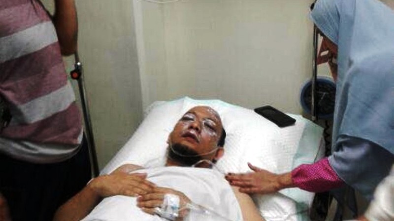 Tindakan Brutal pada Novel, Serangan Balik Koruptor