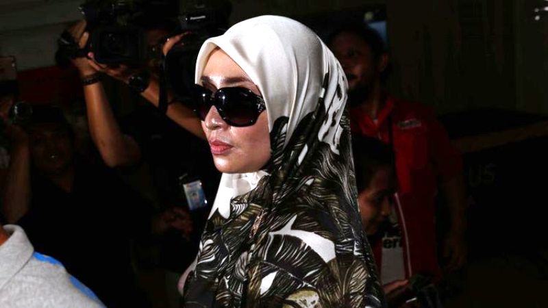 Kak Emma Mengaku, Firza Membantah Chat dengan Rizieq