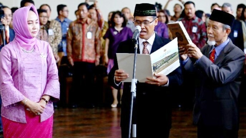 Rektor Baru Janji Bawa UGM Pemandu Peradaban Baru Indonesia