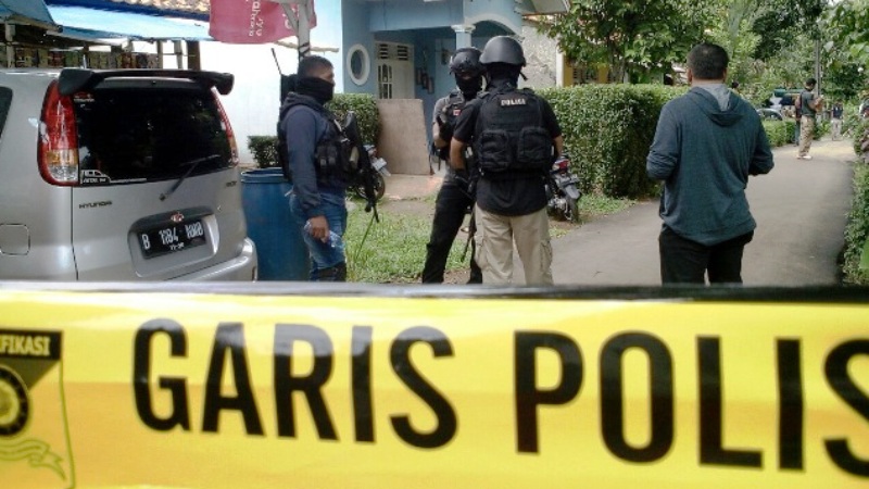 Ramai-Ramai Mendorong Pelibatan Militer dalam Penanganan Terorisme