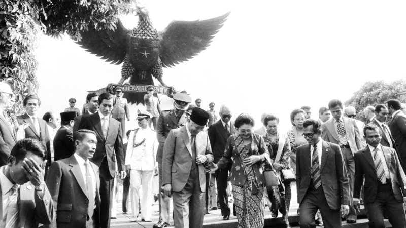 Ilustrasi: Soeharto di museum Pancasila Sakti Lubang Buaya jakarta/g30spki.com