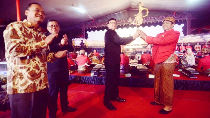 Peringati Kudatuli, PDIP Gelar Wayangan