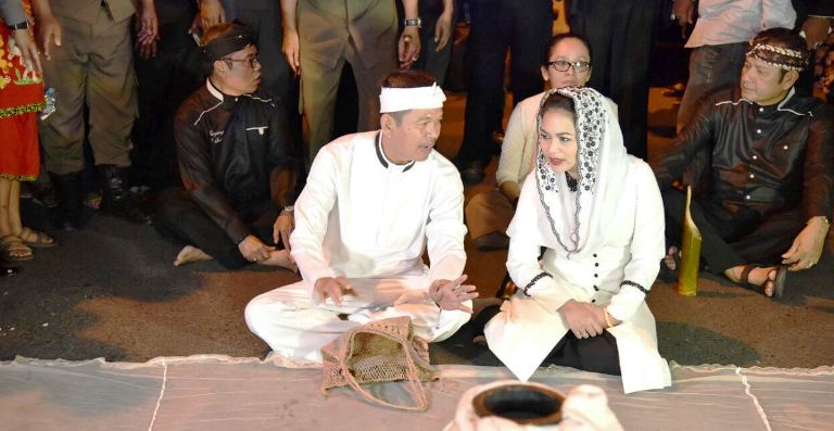 Koalisi PDIP-Golkar: Dedi Bersanding Puti di Jabar?