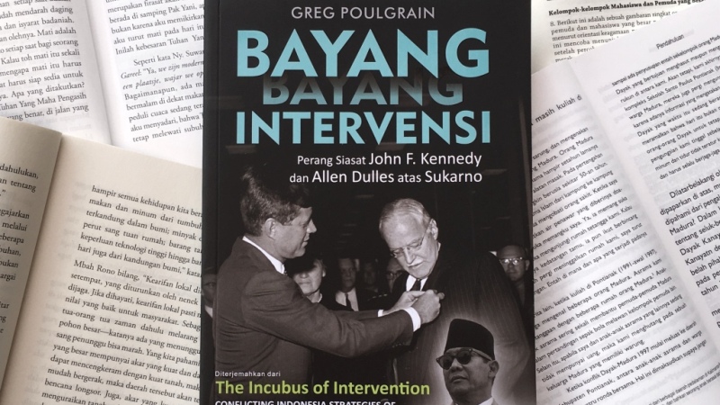 Dalam Bayang-bayang Intervensi