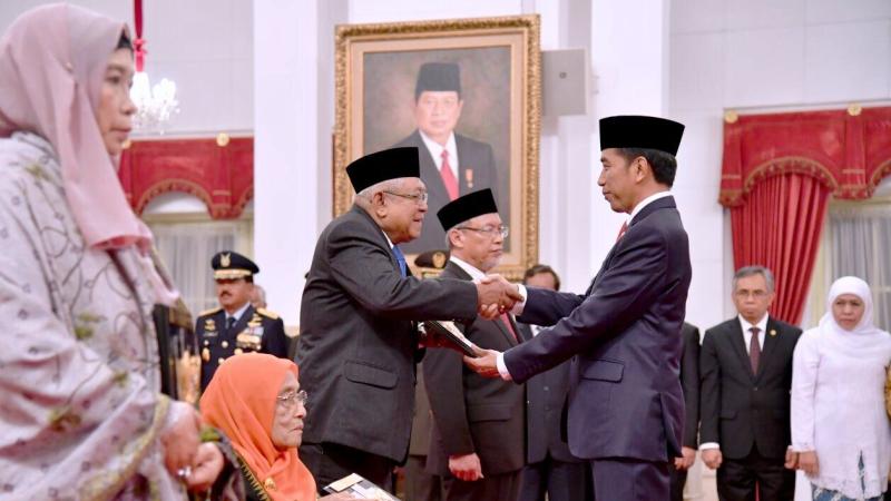 Malahayati, Lafran Pane, Pahlawan Nasional Baru