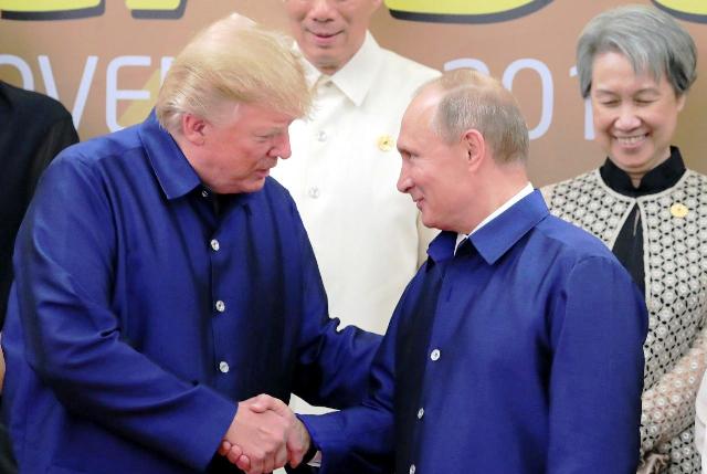 Putin – Trump Bertemu dan Sepakat Suriah Diselesaikan Secara Damai