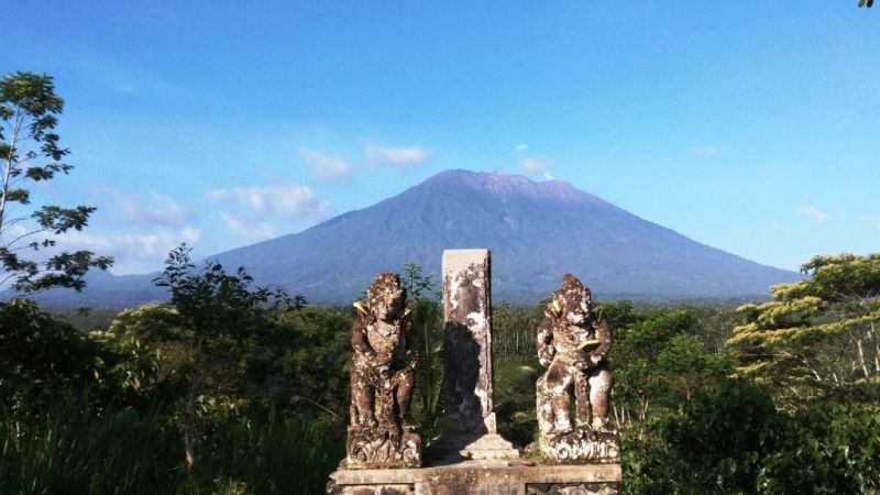 Gunung Agung Berpotensi Besar Meletus Lagi