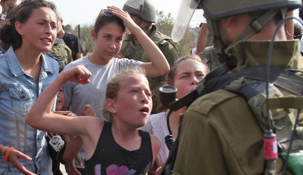 Ahed Tamimi, Standar Barat yang Munafik
