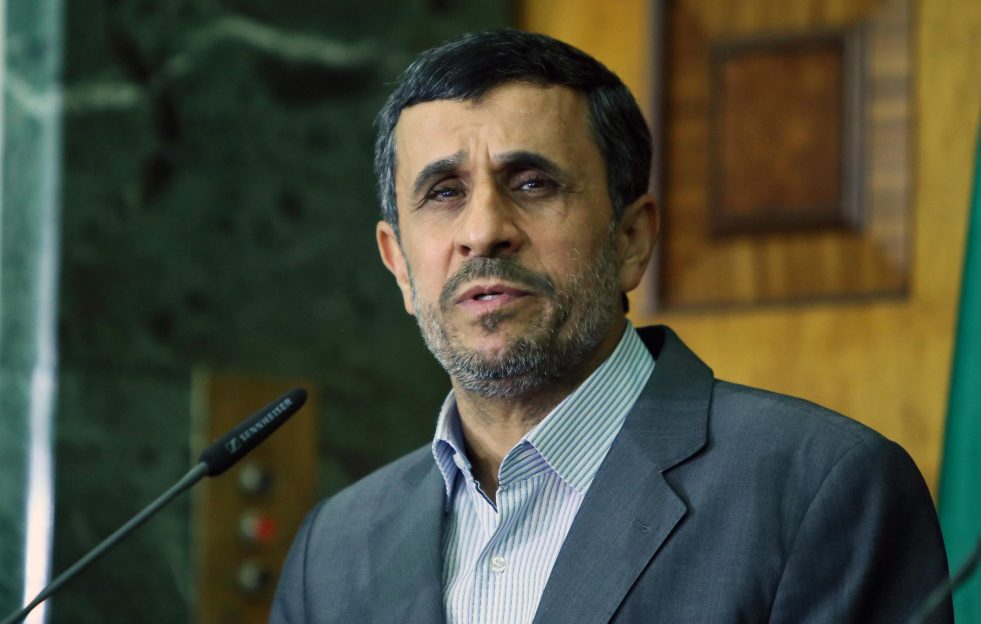 Pemerintah Iran Tangkap Mahmoud Ahmadinejad