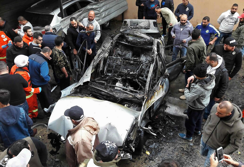 Bom Mobil Incar Pejabat Hamas di Lebanon