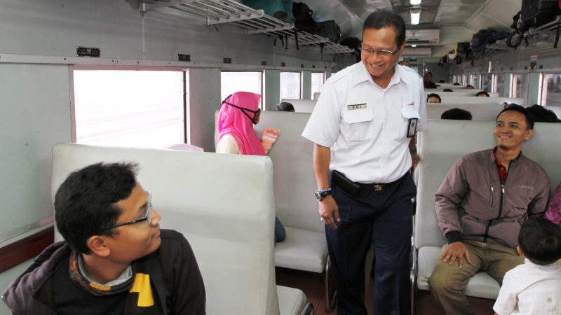 Dirut PT KAI: Dicopot, Diturunkan Jabatannya, Diangkat Lagi