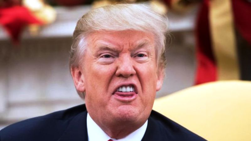 Trump Hentikan Layanan Publik