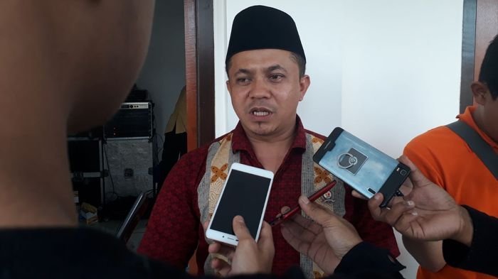Diduga Terima Suap, Ketua Panwaslu Garut Ditangkap Polisi