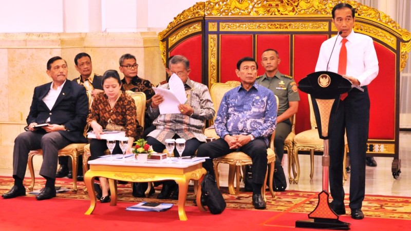 Jokowi Meminta Semua Kementerian Laksanakan Program Padat Karya Tunai