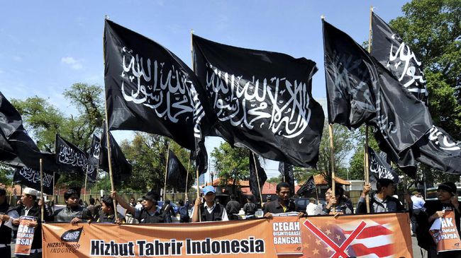 Sah HTI Bubar, Bagaimana dengan FPI?