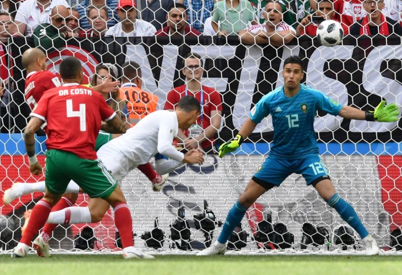 Tanduk Bola ke Gawang Maroko, CR7 pun Menjadi Legenda