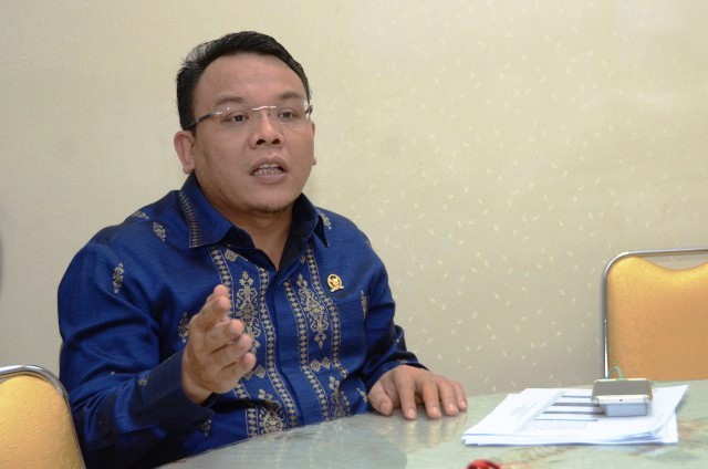 Penggunaan Istilah Poros Mekah dan Beijing Bahaya
