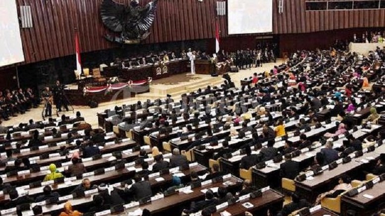 Formappi Anggap Kinerja DPR Buruk