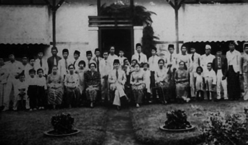 Surat-Surat Islami dari Ende: Bung Karno Minta Dikirimi Buku Agama