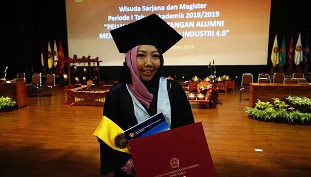 Mimpi Erwiana dan Berjuang untuk Hak-Hak Buruh Migran