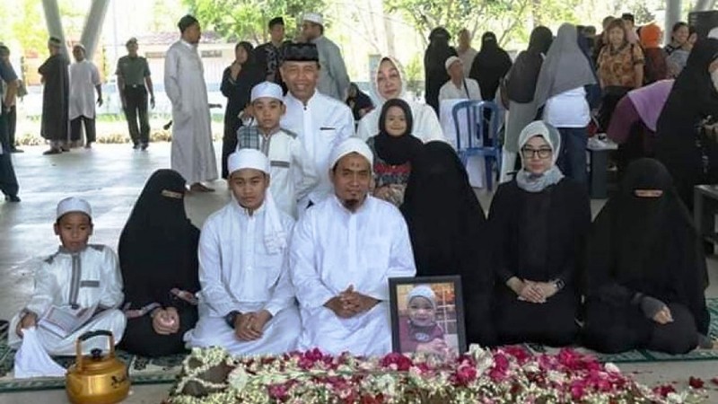 Menko Polhukam Wiranto Keluarkan Rilis Media soal Viral Foto Anaknya yang Bercadar