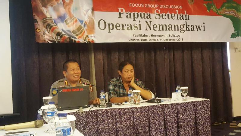 Satgas Binmas Noken Redam Konflik di Papua dengan Ternak Babi