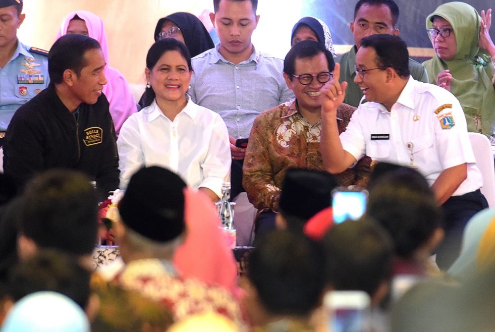 Fitnah Bertebaran, Jokowi Imbau Masyarakat Saring Informasi
