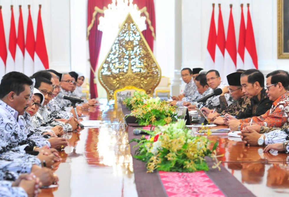 Guru Kunci Pembangunan, Presiden Jokowi Minta Masukan PGRI
