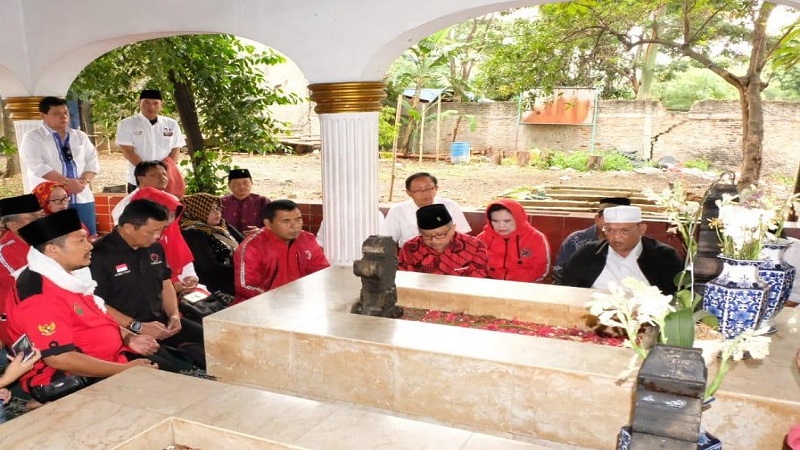 Hasto: Gali Nilai Perjuangan dan Cinta Lingkungan