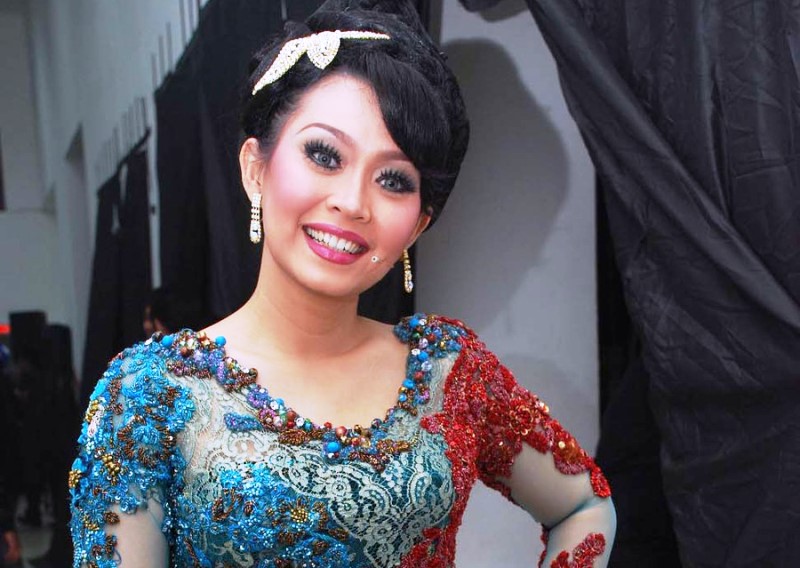 Artis Ratna Listy Kena Sanksi Pemilu