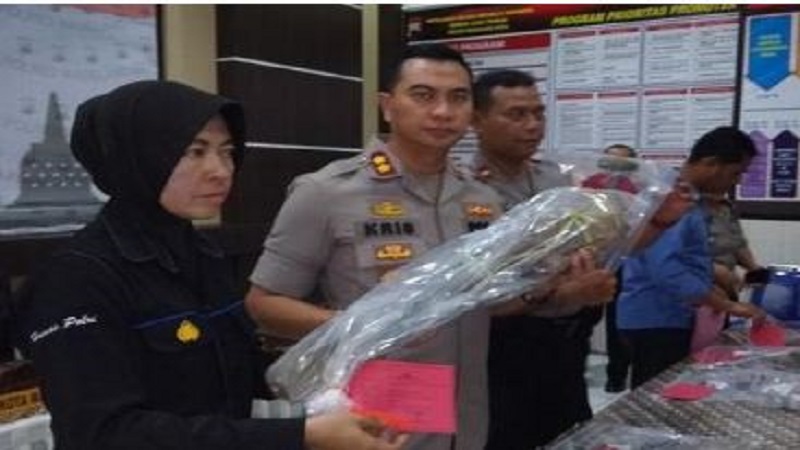Polisi Tangkap Perusak Nisan di 4 Pemakaman Magelang