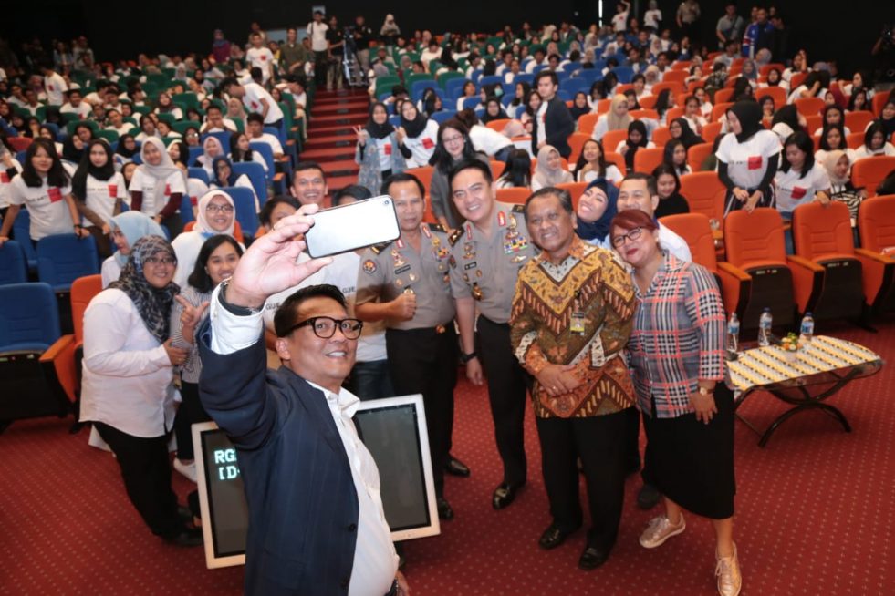 Bersama Polri, Mahasiswa UI dan Timses ‘Dildo’ Deklarasi Perangi Hoax