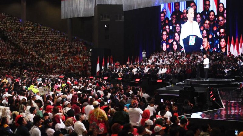 Jokowi: Kalau Ada Konsesi Besar yang Ingin Dikembalikan kepada Negara, Saya Tunggu