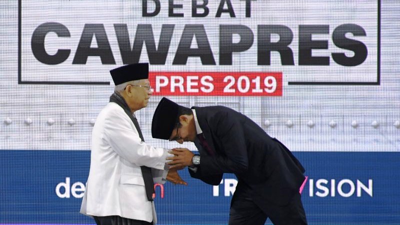 TKN 01: Ma’ruf Amin Tawarkan Program Realistis, Sandiaga Uno Artifisial