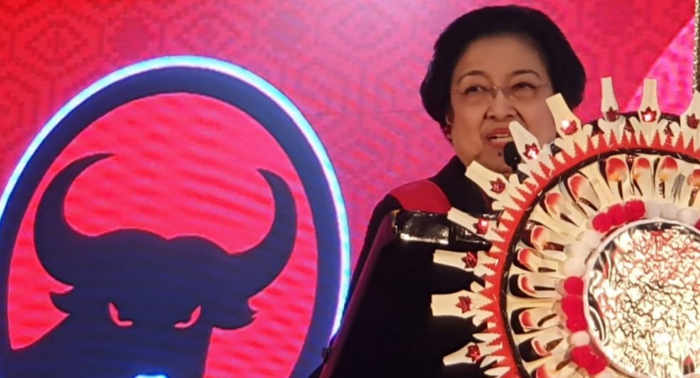 Megawati Minta Kader Banteng Terus Berjuang Rapatkan Barisan