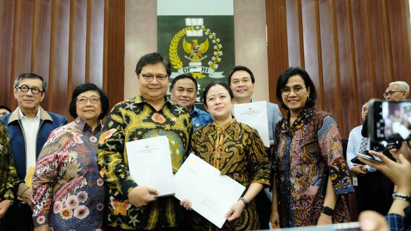 Pemerintah Ajukan RUU Omnimbus Law Cipta Kerja ke DPR